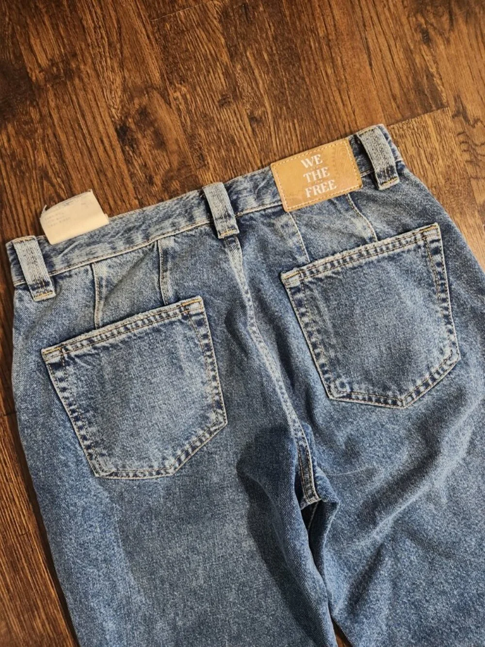 We the Free NWOT CRVY Siren Low Rise Straight Leg Jeans Blue size 24